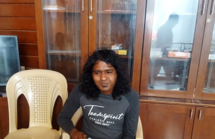 އިންޑިއާގައި ދިވެއްސަކު ގެއްލިގެން ހޯދަނީ