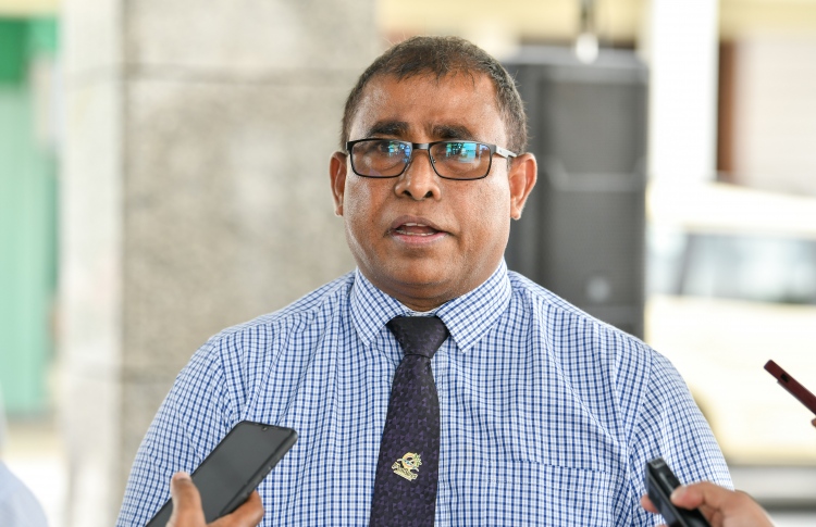 "ޗައިނާ ހުޅުވާލައިފި ނަމަ އަމާޒަށް ވުރެ އިތުރުވާނެ"