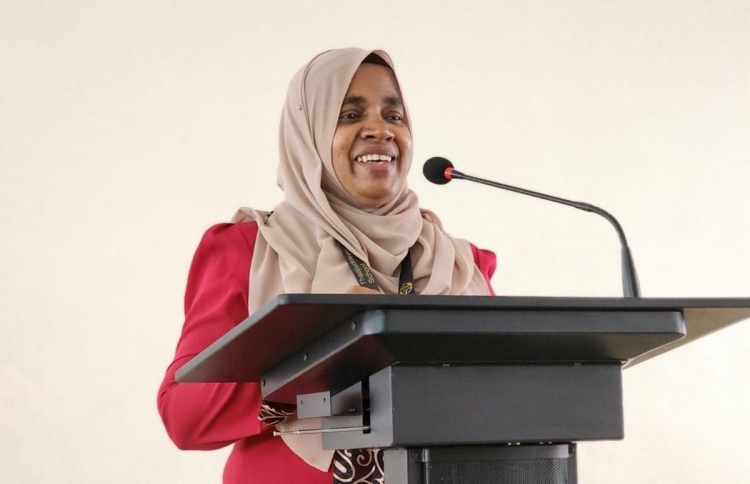 ޣާޒީ ސްކޫލްގެ ޕްރިންސިޕަލަކަށް ބަޝީރާ