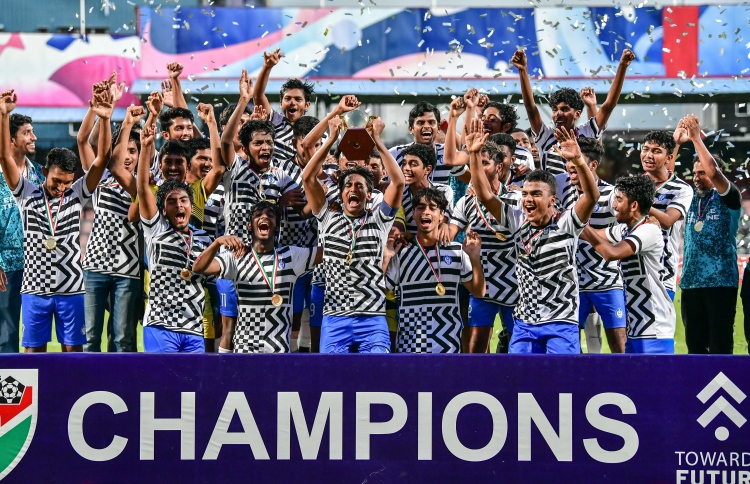 20 އަހަރަށް ފަހު އިންޓަސްކޫލުގެ ތަށި ސީއެޗްއެސްއީއަށް