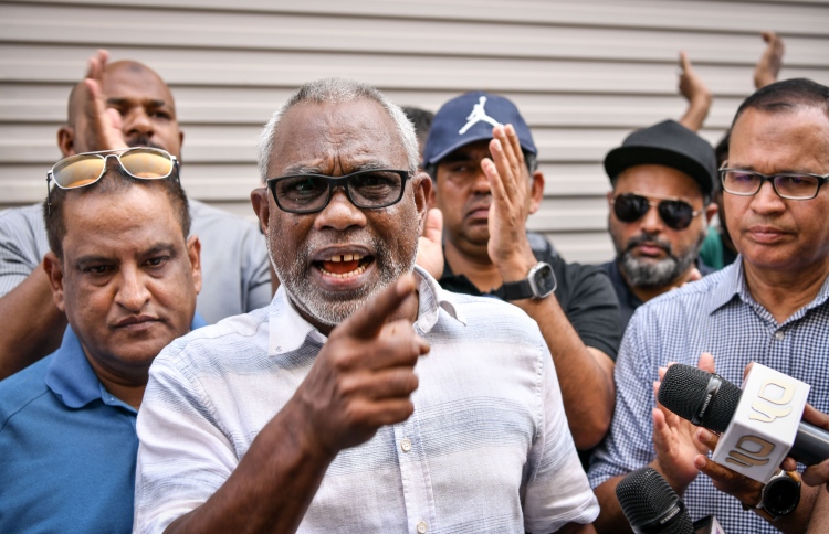 އަދުރޭ ވިދާޅުވީ އެއީ ހަރާމް ހުކުމެއް ކަމަށް