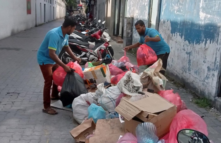 ކުނި ނެގުމުގެ މަސައްކަތް ސިޓީ ކައުންސިލުން ފަށައިފި