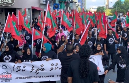 (FILE) Supporters joining the rally held by opposition on Friday, December 30, 2022, calling to free President Yameen: COO of Channel 13 was arrested on January 8, 2023, while covering opposition protests -- Photo:  PPM