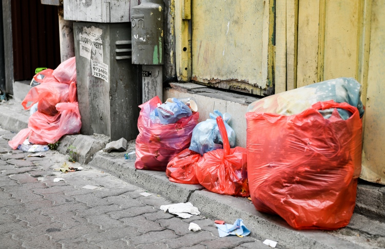 ވެމްކޯ އިން ކުނި ނެގުން ލަސްވާކަމުގެ ޝަކުވާ ބޮޑުވެއްޖެ