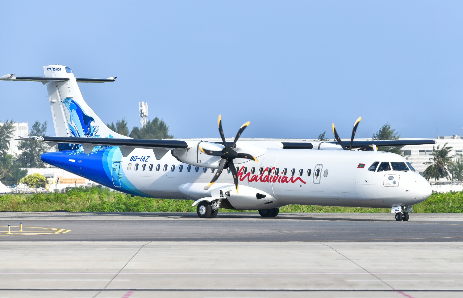 މޯލްޑިވިއަންގެ އޭޓީއާރް މަރުކާގެ ބޯޓެއް.--ފޮޓޯ: ފިޔާސް މޫސާ | މިހާރު