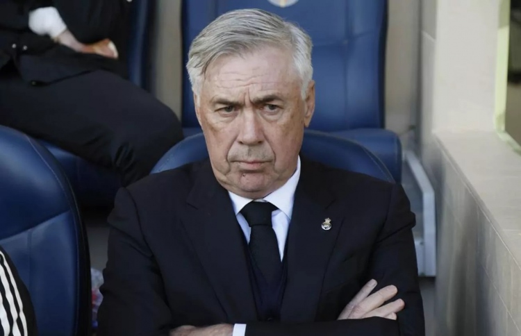 "ރެއާލުން އެހެން ކޯޗަކު ހޯދިޔަސް މައްސަލައެއް ނެތް"