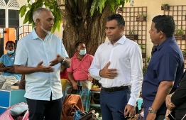 Malé City Mayor Dr. Mohamed Muizzu and Vice President Faisal Naseem at Imaduddin School visiting those displaced by the fire. -- Photo: City Council
