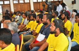 MDP members attending the campaign rally held in Baa Atoll Eydhafushi