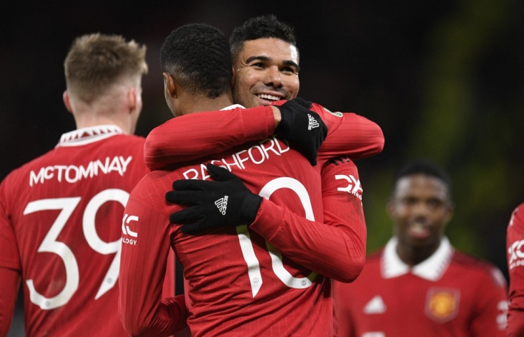 ޔުނައިޓެޑާއި ނިއުކާސަލް ލީގު ކަޕުގެ ސެމީ ފައިނަލަށް