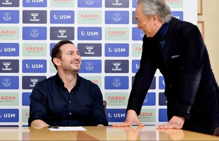 އެވަޓަންގެ އޯނަރުގެ އިތުބާރު ލަމްޕާޑަށް އެބައޮތް