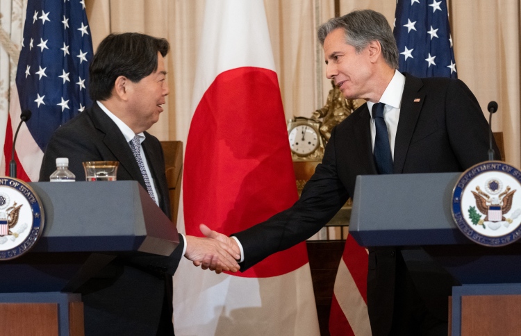 އެމެރިކާ އާއި ޖަޕާންގެ އަސްކަރީ ގުޅުން ވަރުގަދަކޮށްފި