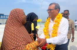 MDP's President and Parliament Speaker Mohamed Nasheed being welcomed in Laamu Atoll --