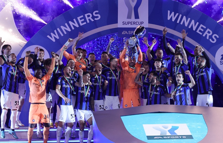 މިލާން ބަލިކޮށް އިންޓައިން ސުޕަ ކަޕް ކާމިޔާބުކޮށްފި