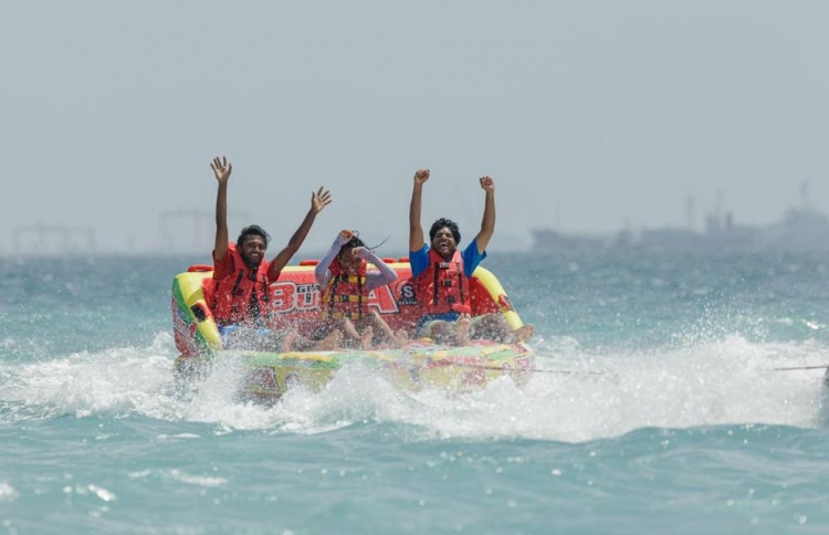 ކުޑަގިރީގެ ފުރަތަމަ ބުކިންގެ ހުރިހާ ޖާގައެއް ފުރިއްޖެ