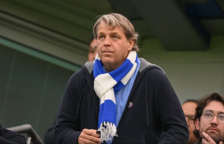 ޗެލްސީއާ ހެދި ޔޫއެފާއިން ގަވާއިދު ބަދަލުކުރަނީ