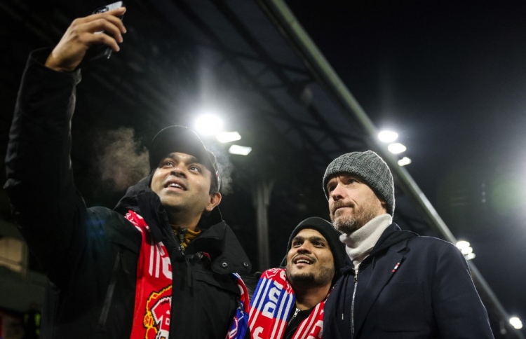 ޔުނައިޓެޑަށް ތަށި ހޯދައިދޭން ކޯޗު އުންމީދުގައި