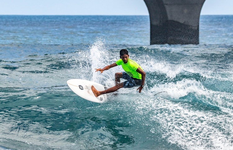 މިދިޔަ އަހަރުގެ މުބާރާތެއްގައި ސައްޔިދު ރާޅާ އަޅަނީ، އޭނާ އަކީ އޯޕަން ކެޓެގަރީ ގައި ވާދަކޮށް އެންމެ ދުރަށް ދަތުރުކުރި އެންމެ ޒުވާން ރާޅާއެޅުންތެރިޔާ-- ފޮޓޯ: އެމްއެސްއޭ