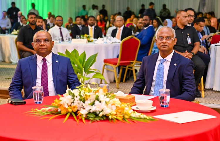 ރައީސް ދެވަނަ ދައުރަކަށް ހޮވޭނެ: ޝާހިދު