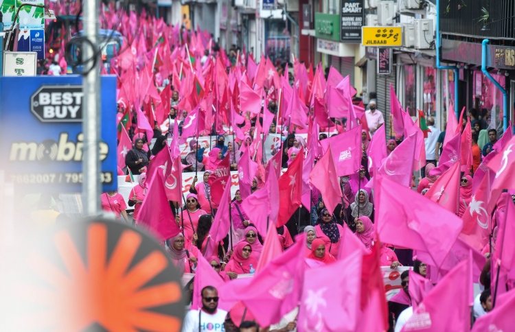 މޫސުން ގޯސްވުމުން އިދިކޮޅުގެ ހިނގާލުން ފަސްކޮށްފި