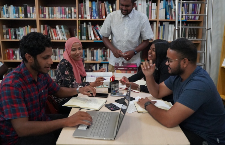 މާޗު 2: މެޕްސް ކޮލެޖުގެ އެމްބީއޭގެ ފަހު ފުރުސަތު