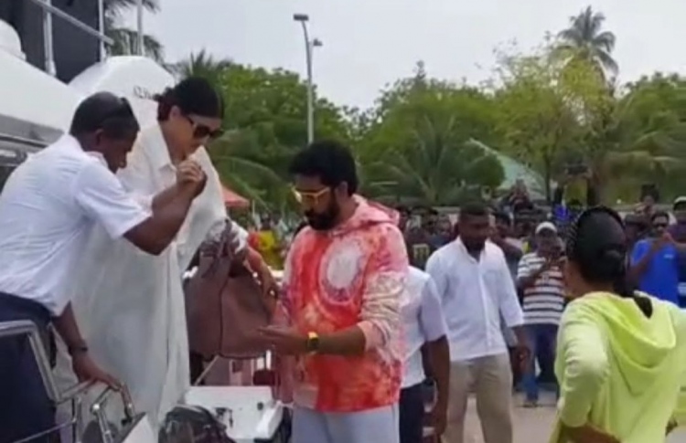 އައިޝްވާރިޔާ ދެކިލަން ކުޑަހުވަދޫ ގިނަ ބަޔަކު ނުކުމެއްޖެ