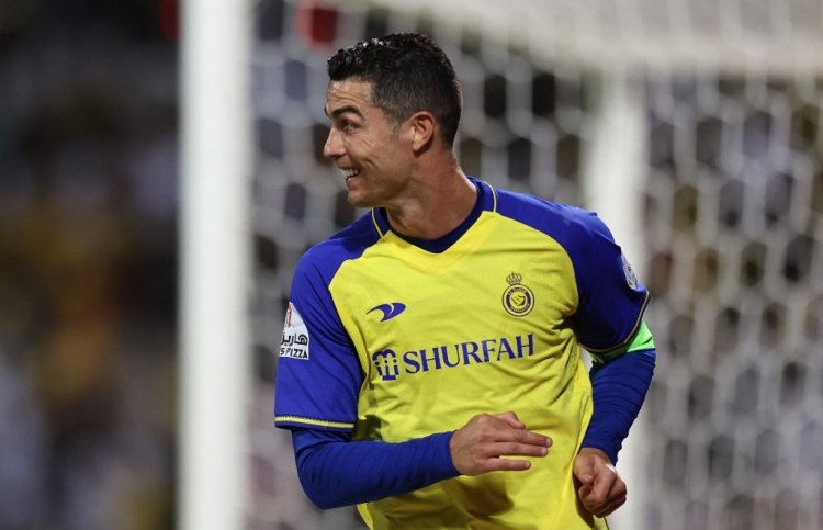 ރޮނާލްޑޯ ލީގުގެ ލަނޑުގެ އަދަދު 500 އިން މައްޗަށް