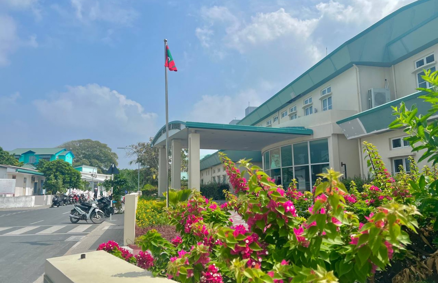 އުނގޫފާރު ރީޖަނަލް ހޮސްޕިޓަލް: އާ އިމާރާތާއެކު އެ ހޮސްޕިޓަލުގެ ހިދުމަތްތައް އިތުރުކުރަން އަންނަނީ ތައްޔާރުވަމުން -- ފޮޓޯ: މިހާރު
