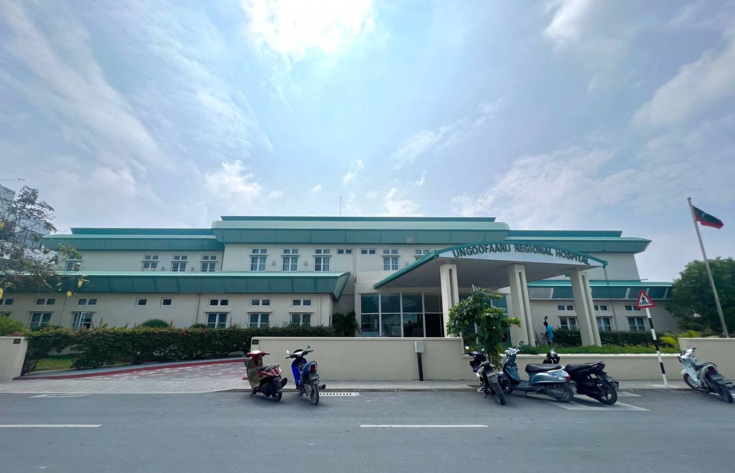 އުނގޫފާރު ރީޖަނަލް ހޮސްޕިޓަލް: ދުވާލަކު 60 އެއްހާ މީހުން މި ހޮސްޕިޓަލަށް ޑޮކްޓަރަށް ދައްކާ -- ފޮޓޯ: މިހާރު