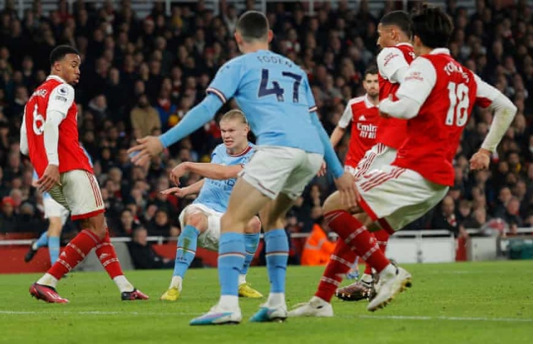 އާސެނަލް އެއްވަނައިގައި 148 ދުވަސް، ސިޓީ އަލުން ކުރިއަށް