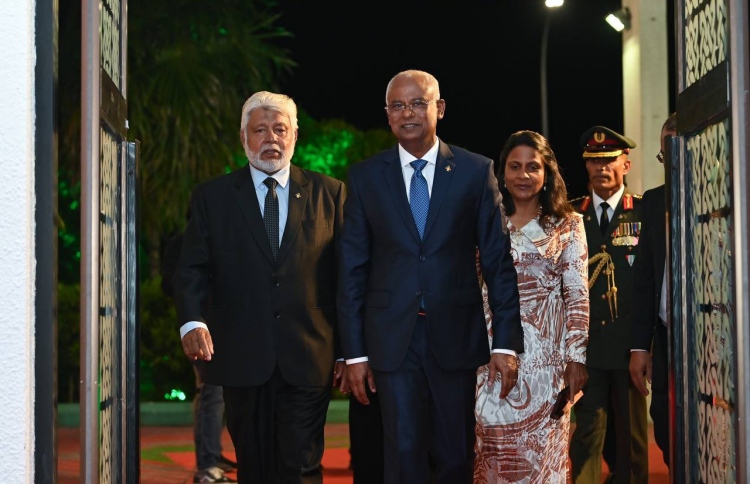 އިސްރަށްވެހިންގެ އިޖުތިމާއީ މަރުކަޒުތަކެއް ގާއިމުކުރަނީ