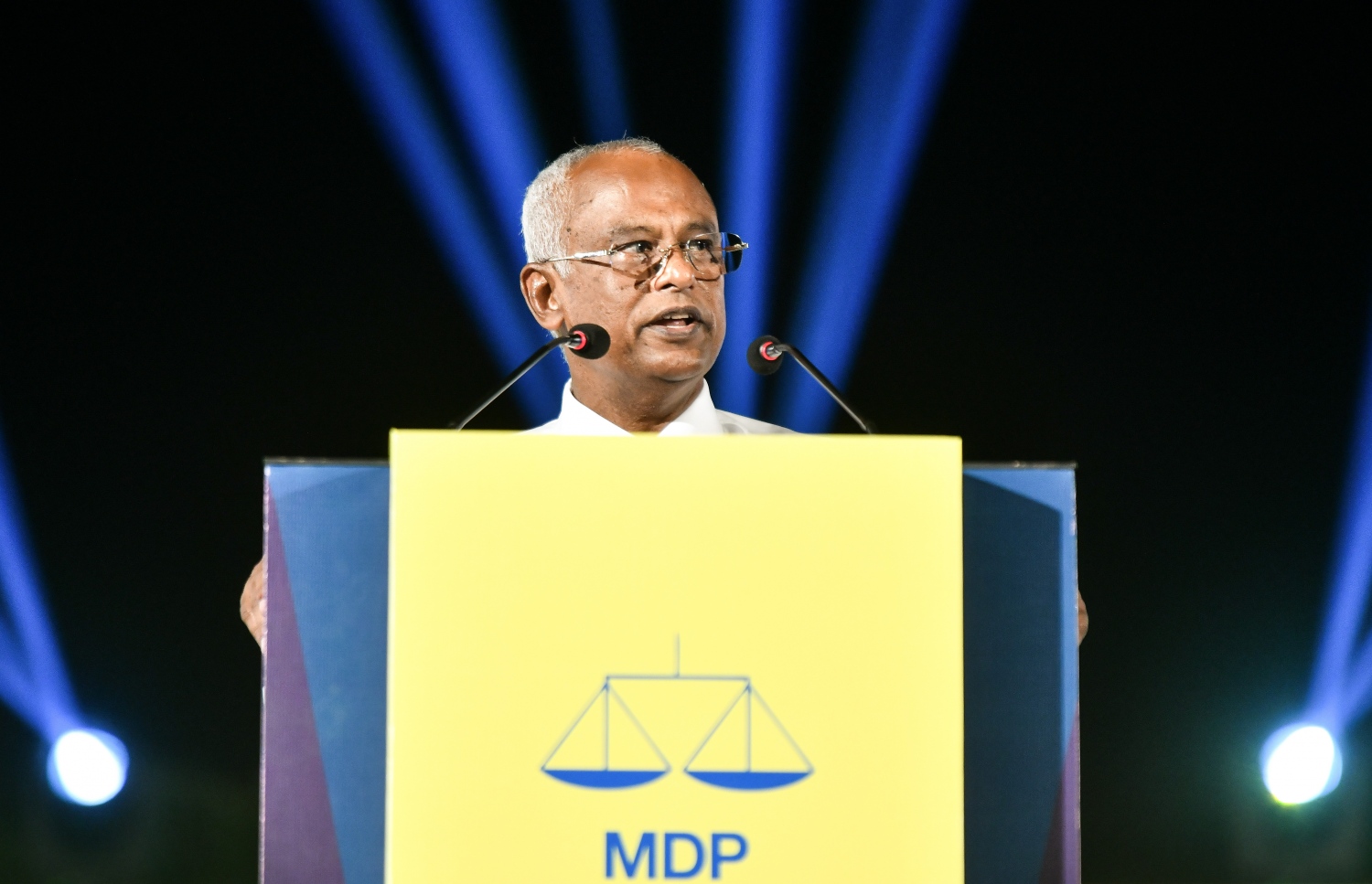 މިރޭގެ ޖަލްސާގައި ރައީސް ވާހަކަ ދައްކަވަނީ --- މިހާރު ފޮޓޯ/ނިޝާން އަލީ