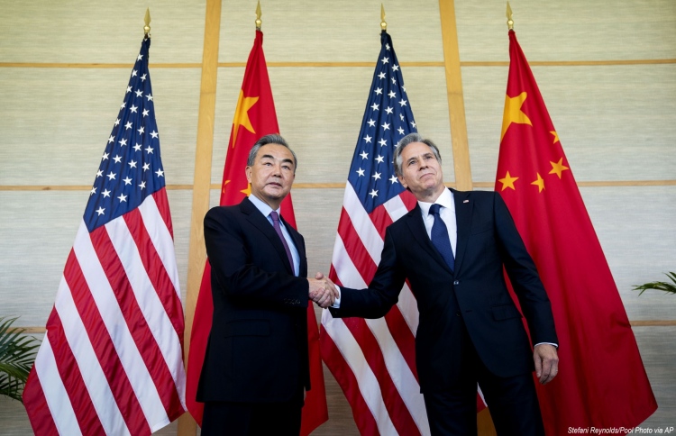 ރަޝިޔާ އަށް އެހީނުވުމަށް އެމެރިކާ އިން އިންޒާރުކޮށްފި