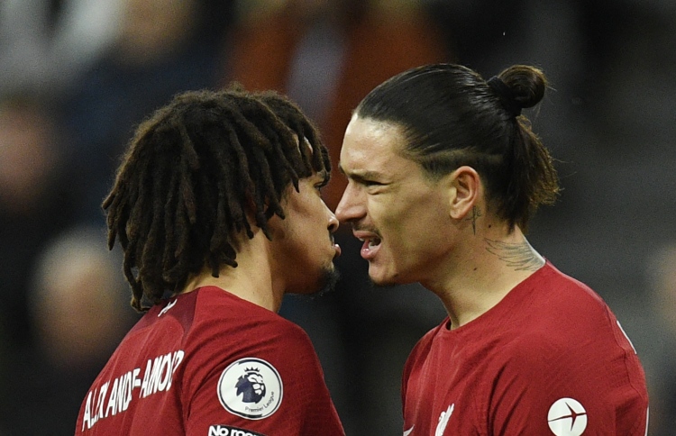 ލިވަޕޫލުން ގަދަ ހަތަރެއްގެ އުންމީދު ދަމަހައްޓައިފި