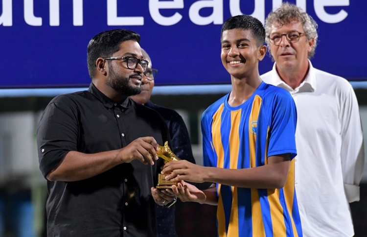 އިސްކަންދަރަށް 29 ގޯލް، އިލާން އަށް ހަތަރު ހެޓްރިކް