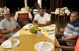 Former President Mohamed Nasheed's team meeting with Jumhooree Party leader Qasim Ibrahim at Sun Island Resort