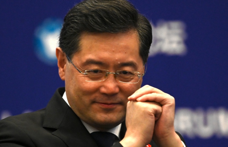 ޔޫކްރޭން ހަނގުރާމަ ފުޅާވާތީ ވަރަށް ކަންބޮޑުވޭ: ޗައިނާ