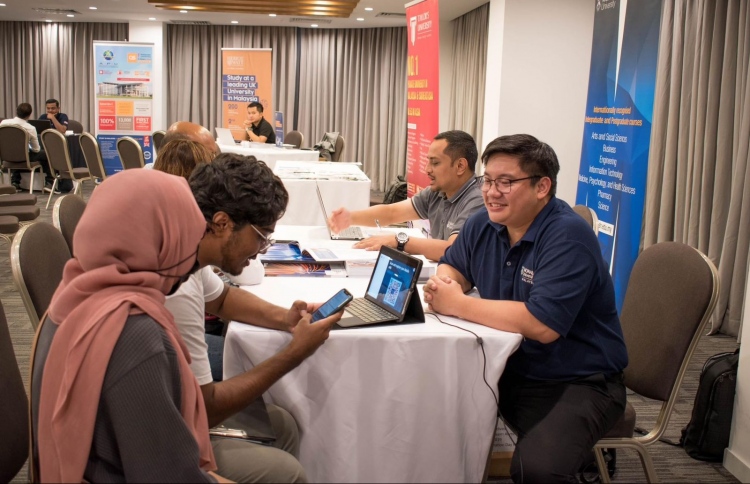 އަމިއްލައަށް އުނގެނި ދަސްކުރުމަށް އިސްލާމްދީން ބާރުއަޅާ