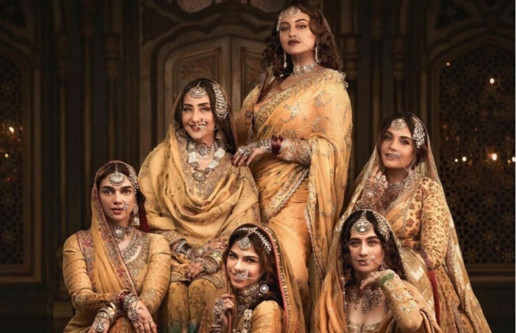 "ހީރާމަންޑީ" ސީރީޒްގެ މެއިންކެރެކްޓާއިންގެ ފޮޓޯއެއް