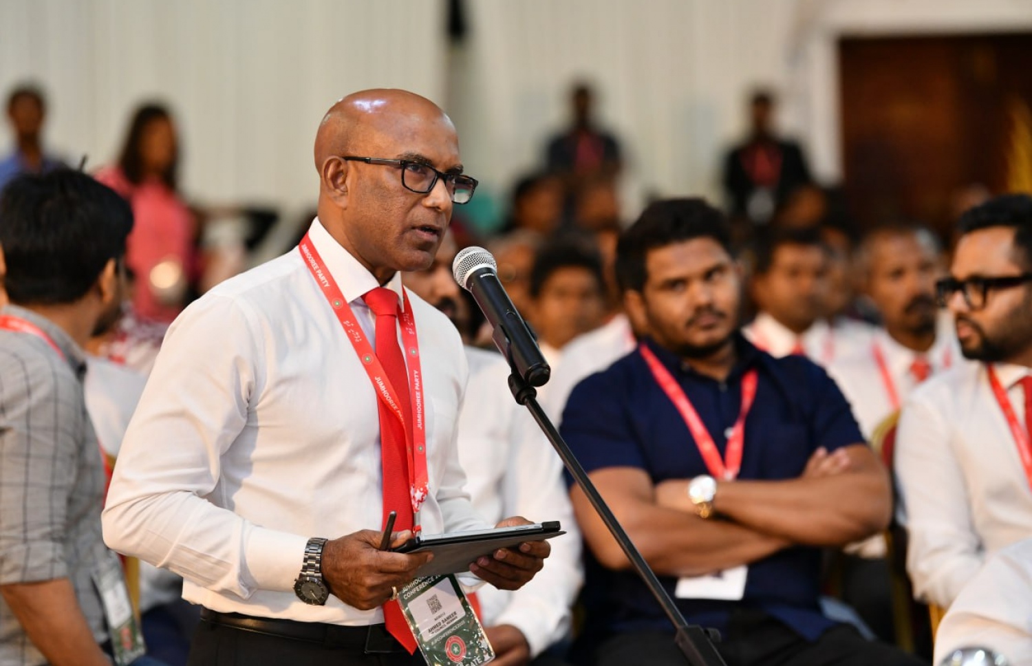 ރައީސް އޮފީހުގެ މިނިސްޓަރު އަހުމަދު ސަމީރު-- ފޮޓޯ: ނިޝާން އަލީ | މިހާރު