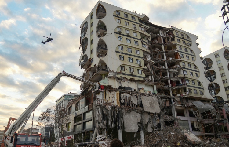 ތުރުކީގެ ބިންހެލުން: 612 މީހެއްގެ މައްސަލަ ބަލަނީ