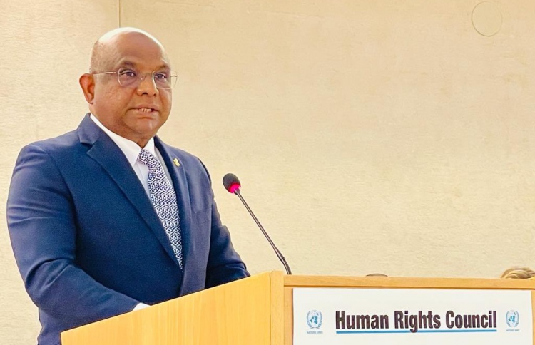 އިސްކަންދޭނީ ހަމަހަމަ ފުރުސަތު ހޯދައިދޭން: ޝާހިދު