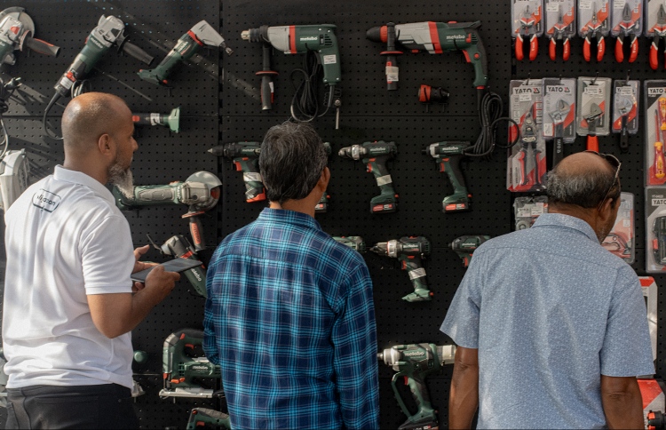 ވެލިގާގެ ރޯޑް ޝޯއަށް ބޮޑު ތަރުހީބެއް