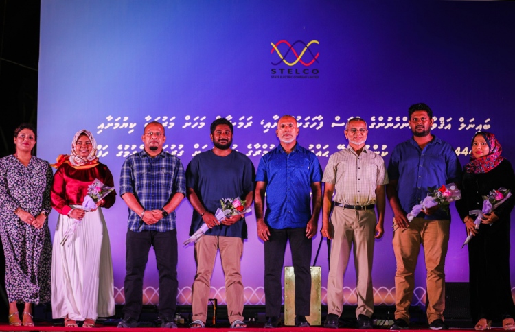 ސްޓެލްކޯގެ 4 މުވައްޒަފަކަށް ހައްޖު،އުމްރާ ދަތުރެއް