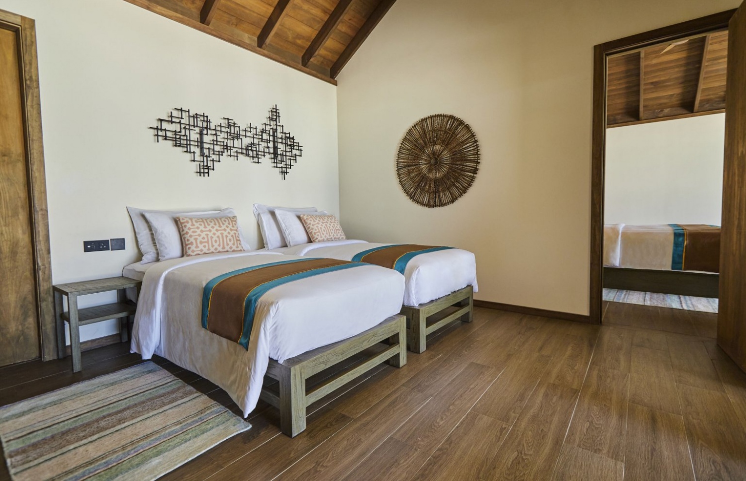 ޖަވަކަރަ ރިސޯޓުގެ ކޮޓަރިއެއް. އެ ރިސޯޓުގައި 200 އަށް ވުރެ ގިނަ ވިލާ ހުރޭ-- ފޮޓޯ: ޖަވަކަރަ