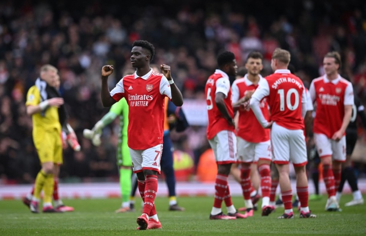 ބްރޭކަށް ފަހު ވެސް އަންނަން ވާނީ އާސެނަލްގެ ގޮތުގައި