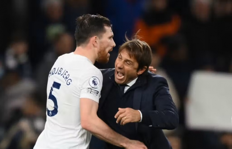 ކޮންޓޭގެ އިހުސާސްތައް ސާފުކޮށްދޭން ޖެހޭ: ހޮއިބިއޭ