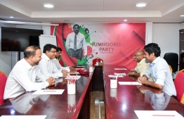 Leaders of the Jumhooree Party and Parliament Speaker Nasheed's faction from MDP meet at "Kunooz" in Malé on 22nd March 2023. PHOTO: FAYAZ MOOSA / MIHAARU