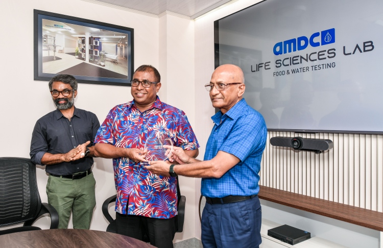 ފެނާއި ކާބޯތަކެތި ޓެސްޓުކުރާ ލެބެއް އޭއެމްޑީސީގައި