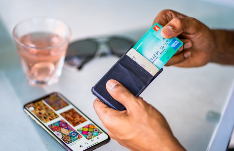 އެމެކްސް ކާޑުން ކުރާ ހޭދަ އަނބުރާ ލިބޭ ޕްރޮމޯޝަނެއް