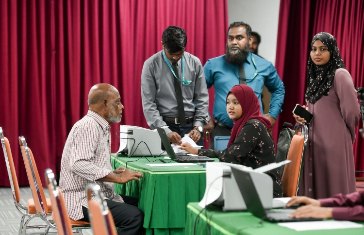 ރޯދައިގެ ސަވާބު ފުރިހަމަކުރެވޭނީ ފިތުރު ޒަކާތާ އެކު